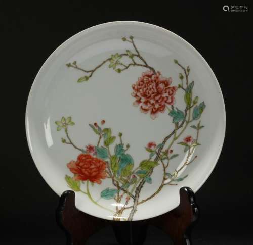 An Estate Chinese White Porcelain Nature-sceen Plate