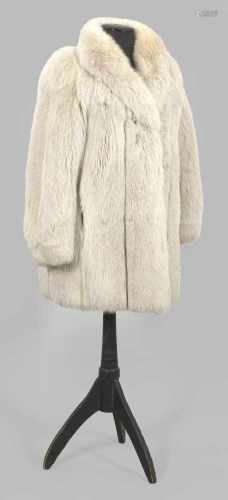 Kurzer Vintage PelzmantelHalblanger, leicht ausgestellt geschnittener Mantel aus cremefarbenem, in