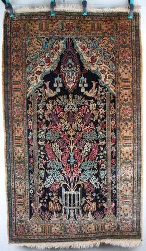 Gohm Seidenteppich 136 x 83 cm handgeknüpft,Seide auf Seide, Iran, Flormaterial Seide, Kaufdatum