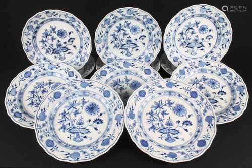 Meissen 11 Speiseteller Zwiebelmuster Knaufzeit,Schwertermarke mit 3 und 4 Scheifstrichen, 11