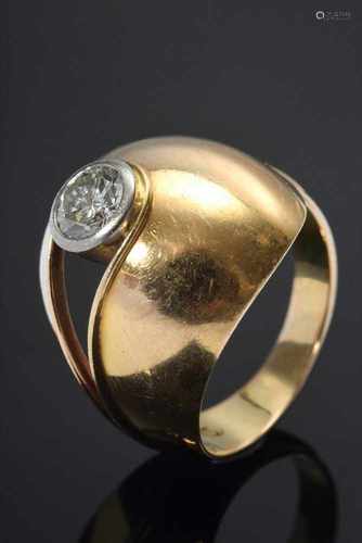 Gewölbter GG 585 Ring mit Brillant (ca. 0.77ct/SI/TW), 9,55g, Gr. 56Curved GG 585 Ring with