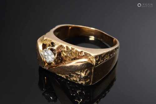 GG 585 Ring mit Brillant (ca. 0.22ct/P1/W) in 60er Jahre Façon, 11,2g, Gr. 59, etwas verbogenGG