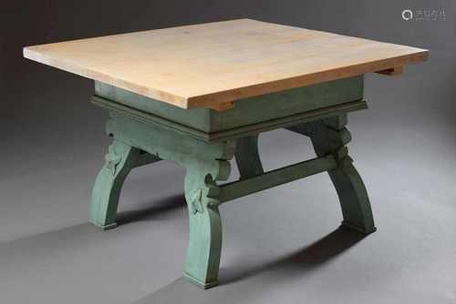 Rhôn- oder Jogltisch, Ahorn mit türkiser Farbfassung, um 1800, 78x123x113cmRhôn- or jogltable, maple