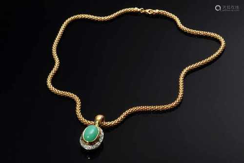 Klassisches GG 585 Collier mit Chrysopras Clip-Anhänger und Brillanten (zus. ca. 0.76ct/SI-P/W-TCR),