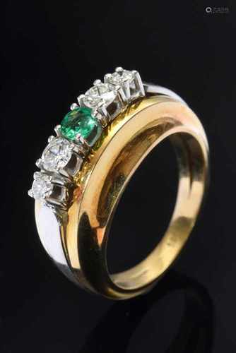 GG/WG 585 Ring mit Smaragd und Brillanten (zus. ca. 0.40ct/VSI/W), 7,4g, Gr. 56GG/WG 585 Ring with