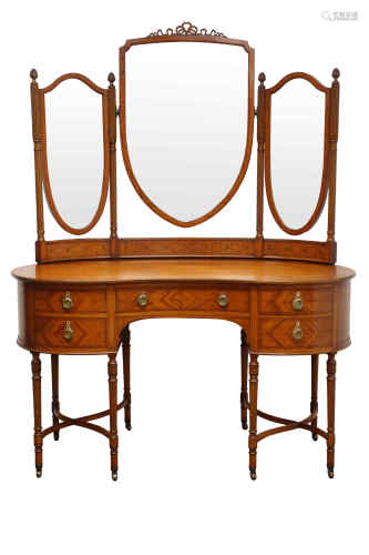 Edwardian Sheraton Revival satinwood kidney shaped dressing table,