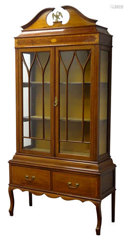 Edwardian satinwood banded display cabinet,