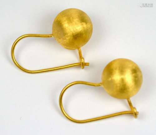 22 KT EARRINGS PAIR *NEW*