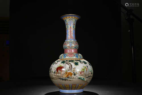 QIANLONG MARK FAMILLE ROSE VASE