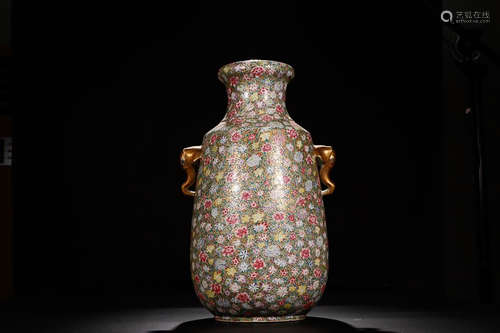 QIANLONG MARK FAMILLE ROSE VASE