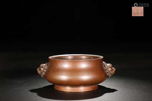 BRONZE LION EAR-CENSER