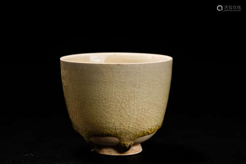 A Chinese Celadon Porcelain Bowl