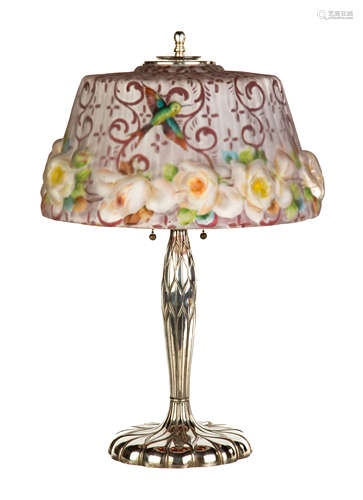 Pairpont Puffy Hummingbird and Rose Table Lamp. with red background. Early 20th century. Shade and