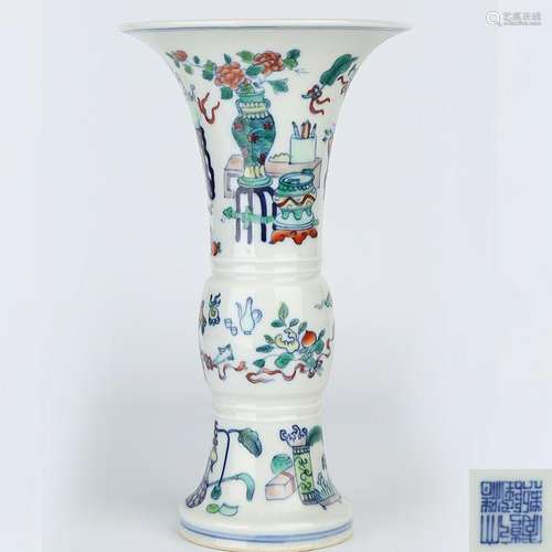 A WUCAI VASE.GU.QING PERIOD