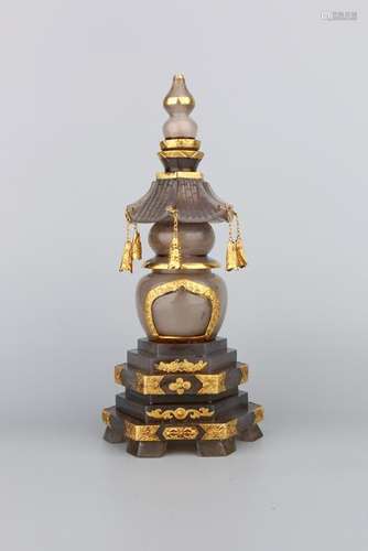 A GOLD-INLAID AGATE STUPA.ANTIQUE