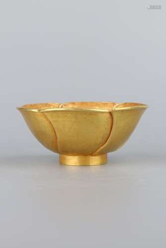 A CARVED GOLD LOTUS BOWL.ANTIQUE