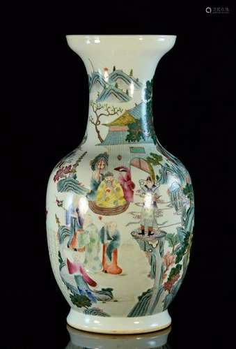 Large Chinese Famille Rose Porcelain Vase - Figural