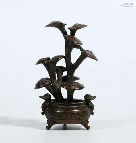 CHINESE BRONZE CASTED POT OF LINGZHI