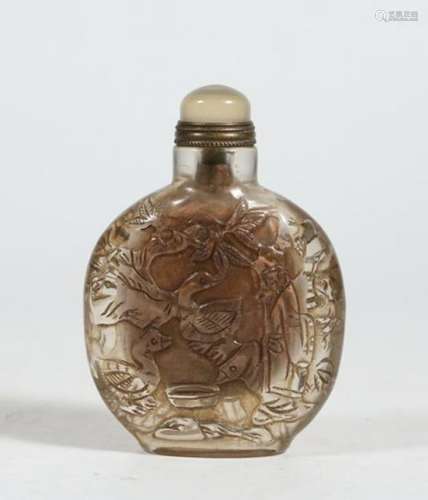 CHINESE ROCK CRYSTAL CARVED SNUFF BOTTLE