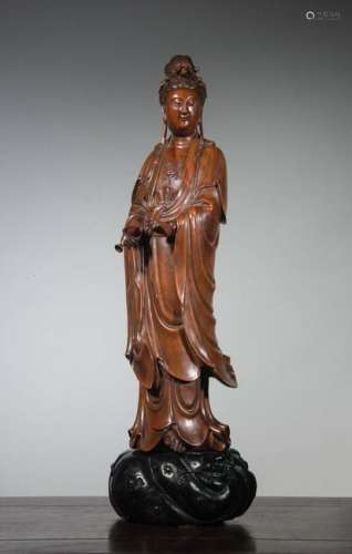 CHINESE HUANGYANG WOOD FIGURE OF GUANYIN
