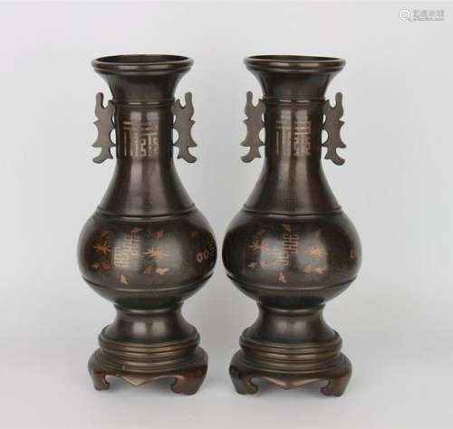 CHINESE BRONZE VASES INLAID SILVER WIRING