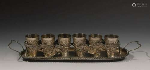 CHINESE SET OF SILVER WINE CUPS AND TRAY