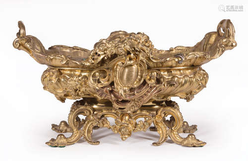 Napoleon III Gilt Bronze Jardinière , 19th c., scroll and foliate decoration, removable tole