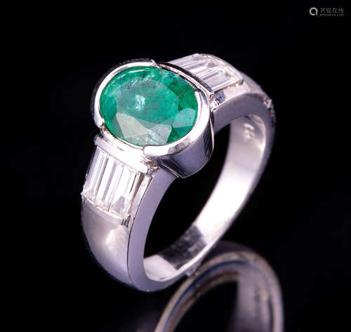 14 kt. White Gold, Emerald and Diamond Ring , half bezel set oval faceted emerald, shoulders with