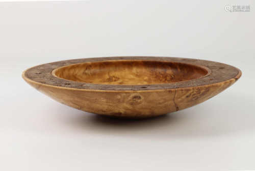 Terry Scott (New Zealand) burr oak platter with carved/inlaid rim 6x12cm. Signed