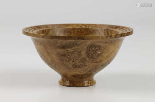 Gary Rance (UK) burr oak bowl 6x11cm. Signed