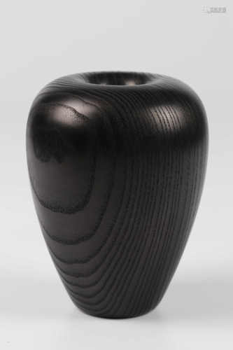 John Jordan (USA) coloured rippled ash hollow form 12x9cm. Signed