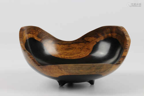 Kelly Dunn (USA) african blackwood natural edge bowl 8x16cm. Signed