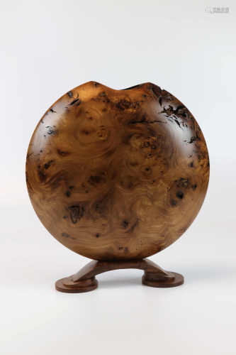 Kevin Hutson (UK) burr elm hollow form 30x26cm. Signed