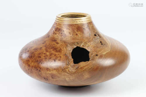 Phil Irons (UK) burr elm and plywood hollow form 11x17cm. Signed