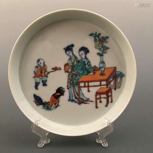 Chinese Doucai 'Figure' Dish, Yongzheng Mark