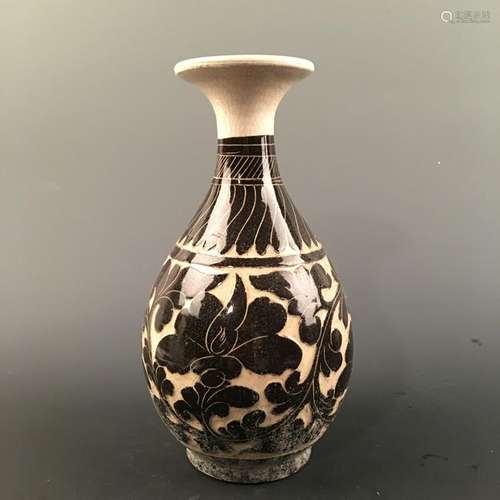 Chinese Cizhou Kiln 'Floral' Vase