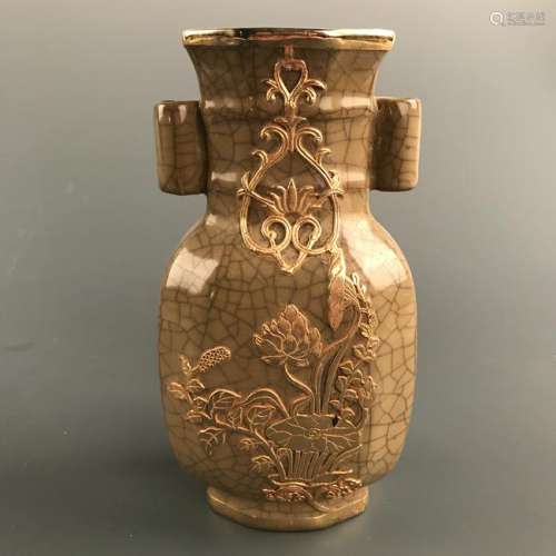 Chinese Gilt Porcelain Square Vase