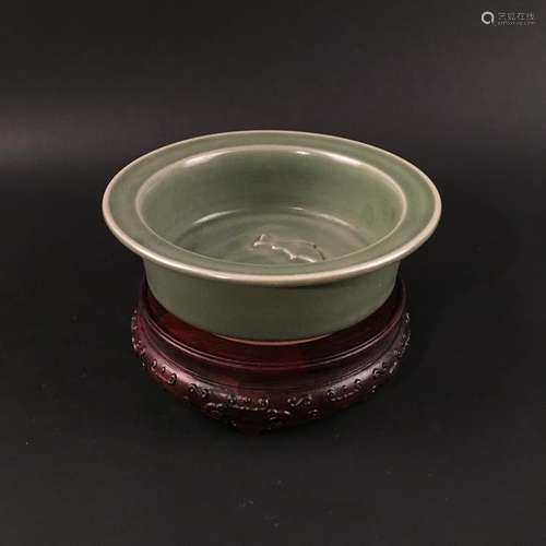 Chinese Longquan Celadon Flatted Rim Double-Fish Bowl