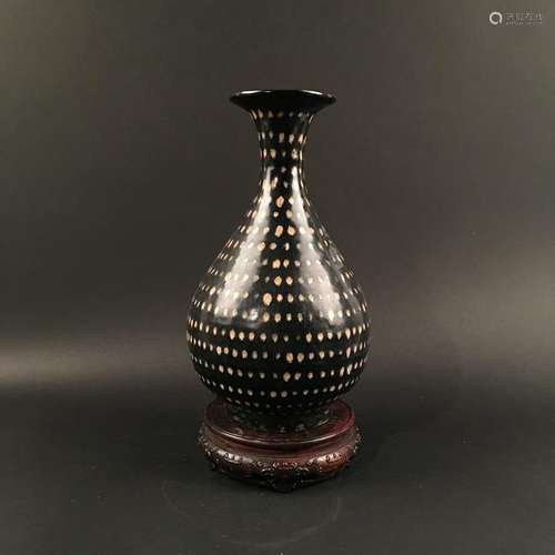 Chinese Jizhou Ware Porcelain Vase