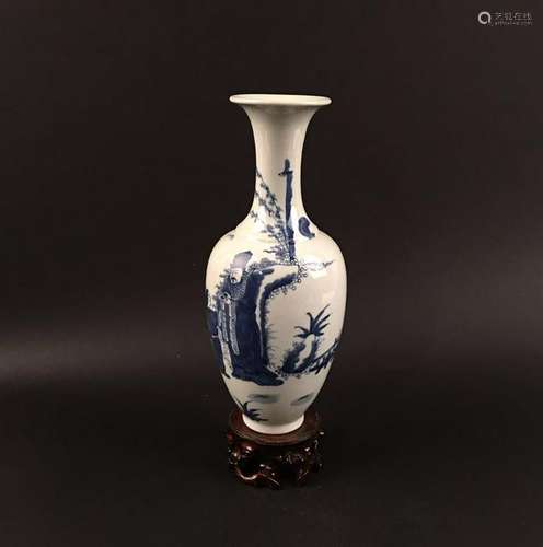 Chinese Blue-White Porcelain Vase, Kangxi Mark