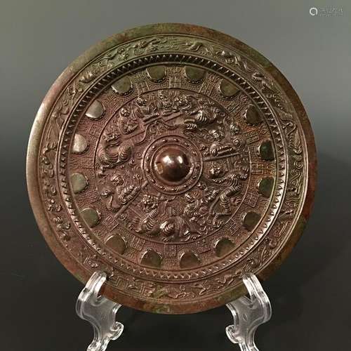 Chinese Bronze 'Sea Beast' Bronze Mirror