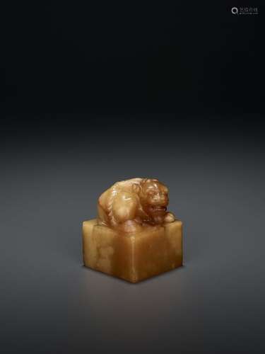 A FINE SOAPSTONE SEAL, QING DYNASTY