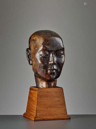 A RARE ACUPUNCTURIST’S HEAD, QING DYNASTY