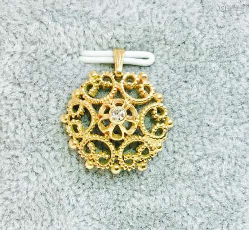 14K Gold & 0.05 carat diamond pendant. Vintage Jewelry
