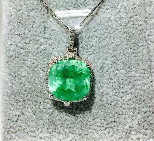 9.65 CT Colombian Emerald & Diamond Necklace, 14K Gold