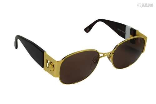 VINTAGE GIANNI VERSACE GOLD BROWN SUNGLASSES