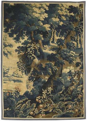 FLANDRES, début XVIIIe.- Verdure au paon.- Tapisserie en laine et soie.- 237 x [...]