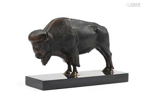 Max LE VERRIER (1891-1973).- Le Bison.- Sculpture en bronze patiné présenté [...]