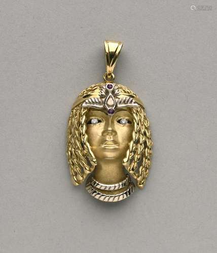 Pendentif en or jaune et gris 18K figurant un visage de jeune égyptienne orné de [...]