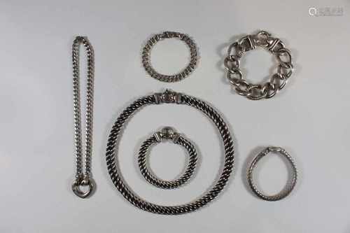 Silberschmuck Konvolut, punziert, 925er Silber. Silber Set: Kette und Armband: ca. 50 cm und 22